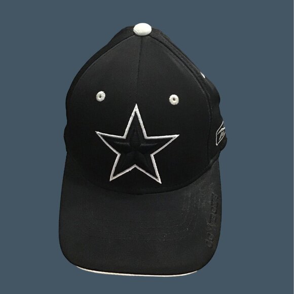DALLAS COWBOYS MEN FLEX FIT TEAM LOGO HAT/CAP TEAM LOGO HAT DISCOLORATION UNDERN - Picture 1 of 6